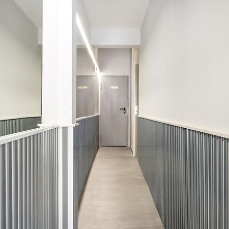 Madriver Apartamentos Reformados Con Parking Gratuito ภายนอก รูปภาพ