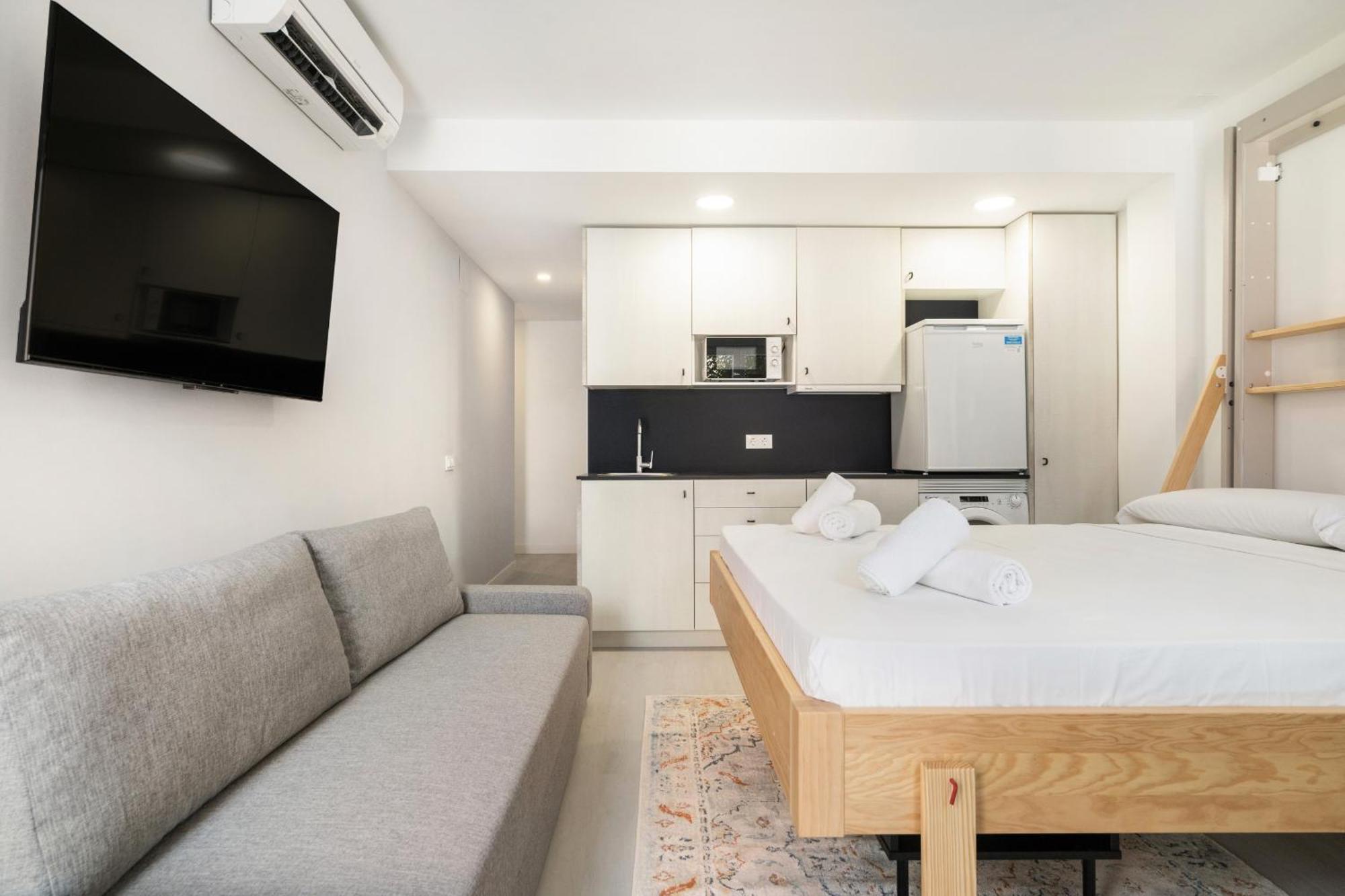 Madriver Apartamentos Reformados Con Parking Gratuito ภายนอก รูปภาพ