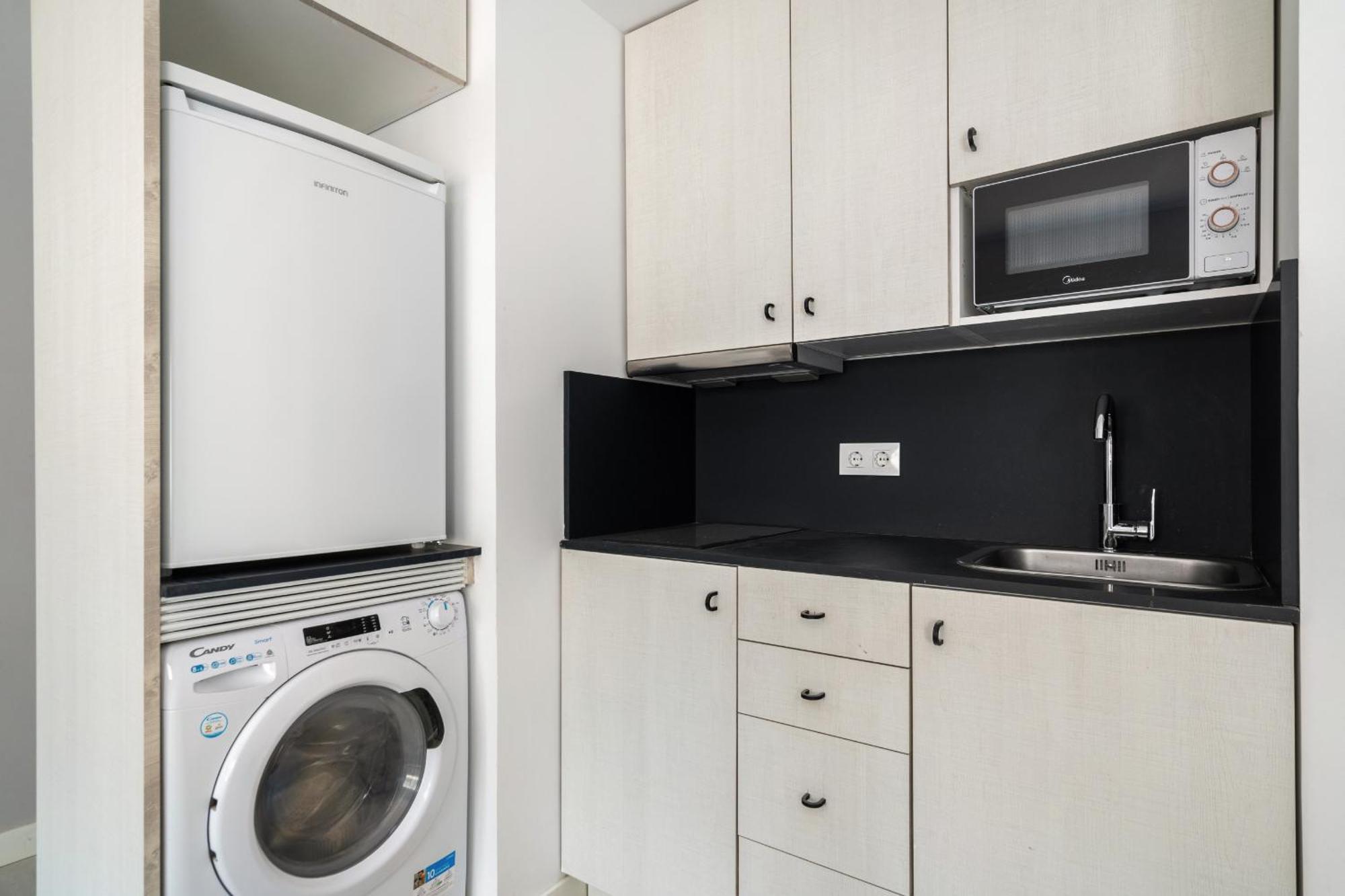 Madriver Apartamentos Reformados Con Parking Gratuito ภายนอก รูปภาพ