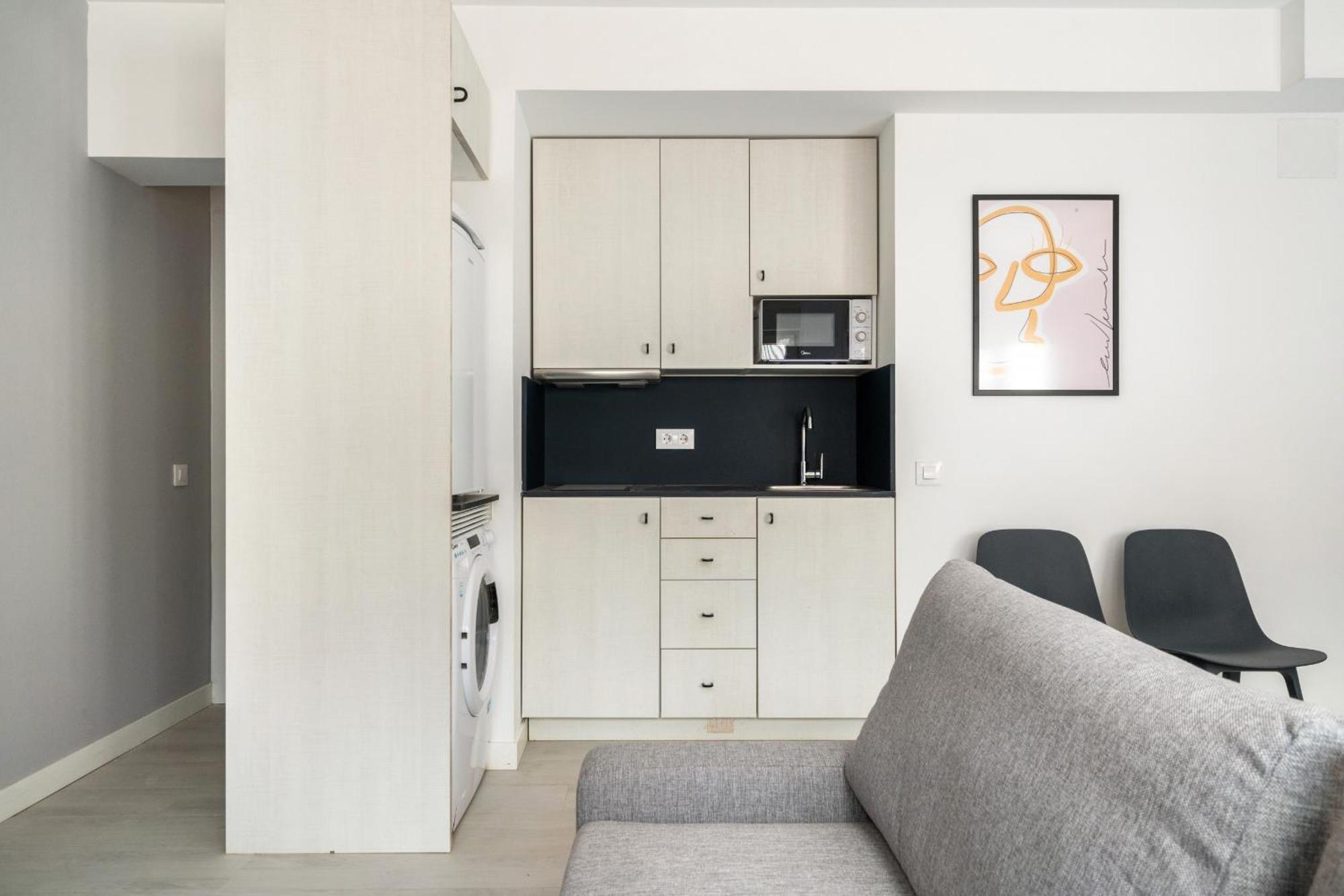 Madriver Apartamentos Reformados Con Parking Gratuito ภายนอก รูปภาพ