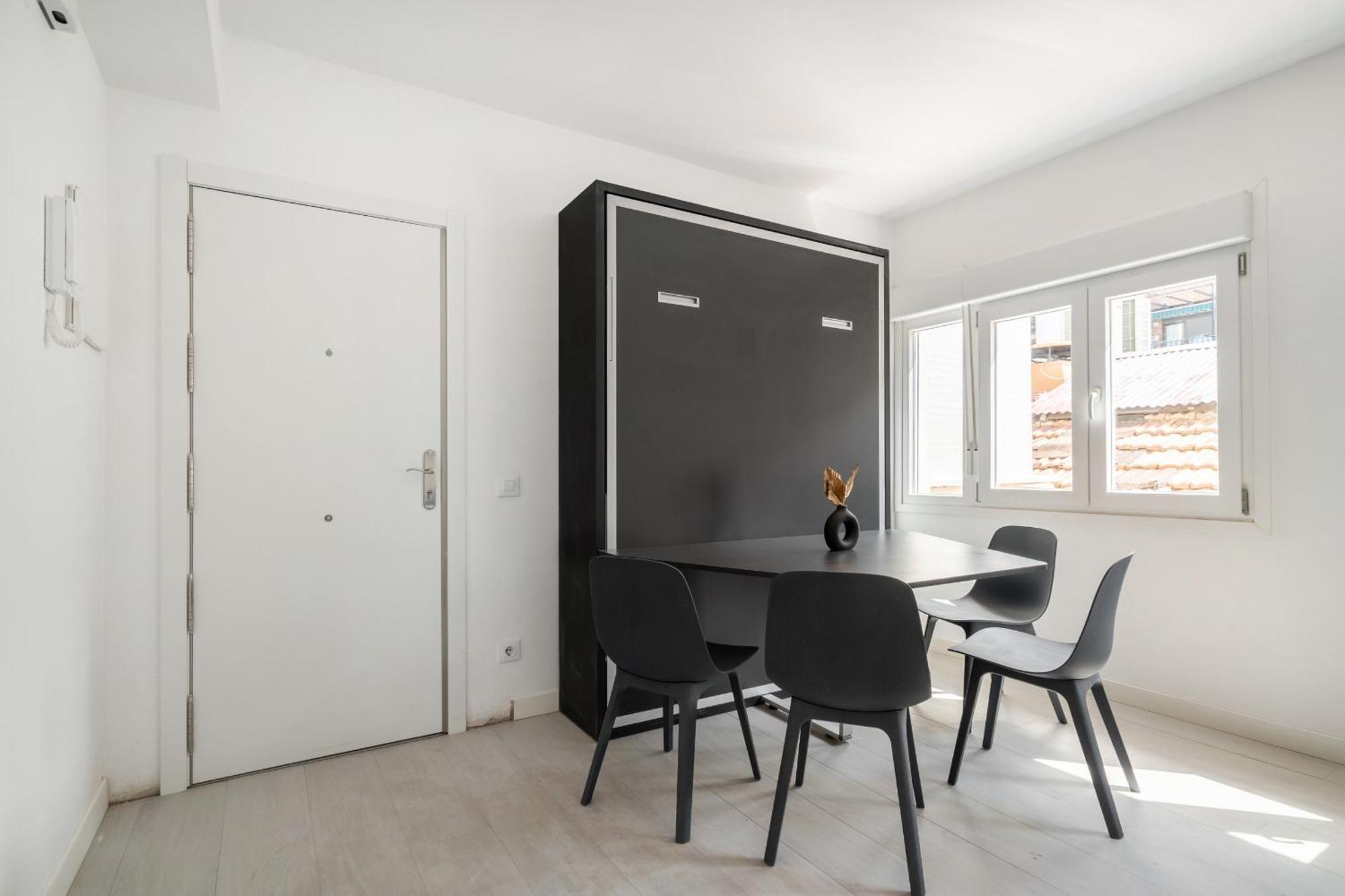 Madriver Apartamentos Reformados Con Parking Gratuito ภายนอก รูปภาพ