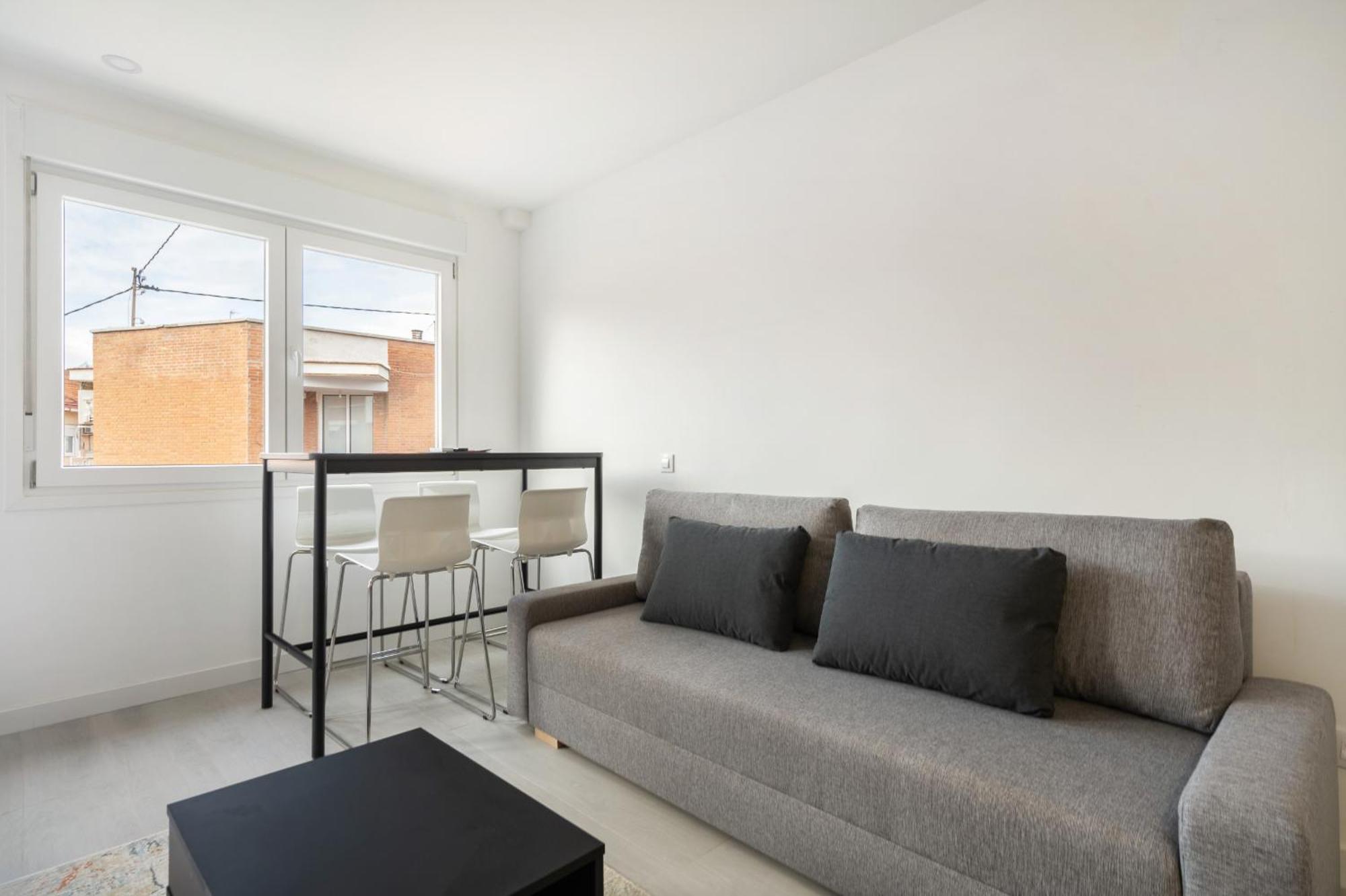 Madriver Apartamentos Reformados Con Parking Gratuito ภายนอก รูปภาพ
